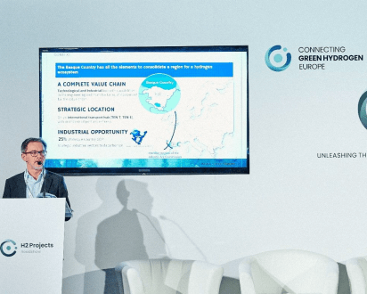 Juan Villar, from Nortegas, at the Connecting Green Hydrogen Europe event.