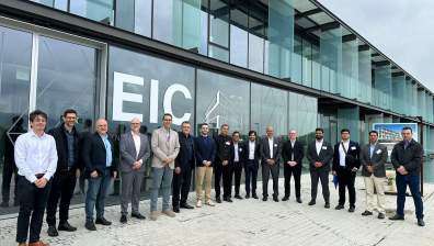 Representantes industriales de Brasil e India visitan el EIC